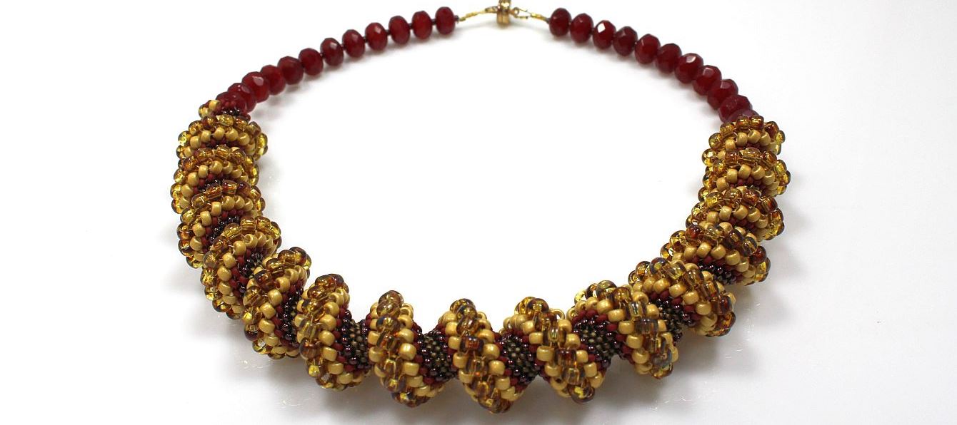 Cranberry Cellini - Necklace