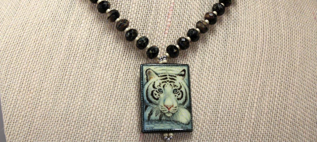 White Tiger - Necklace