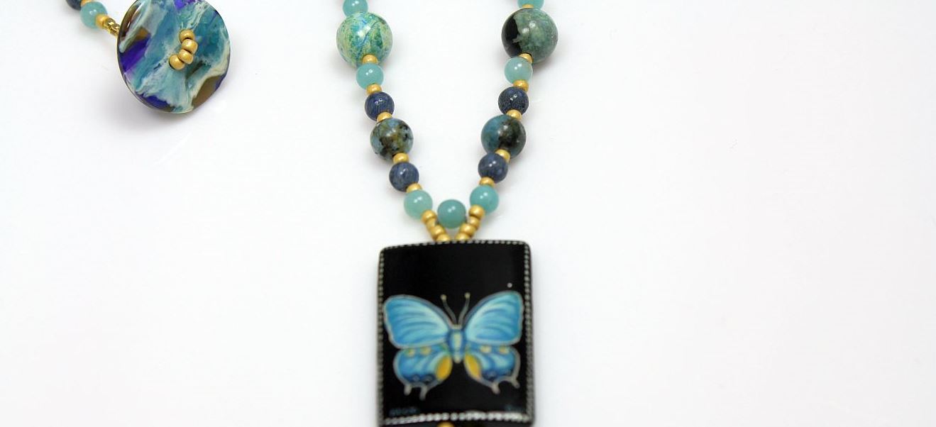 Blue Butterfly - Necklace