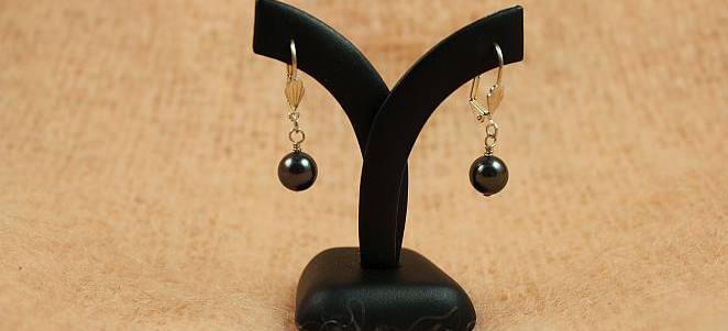 Dark Grey Pearl Earrings