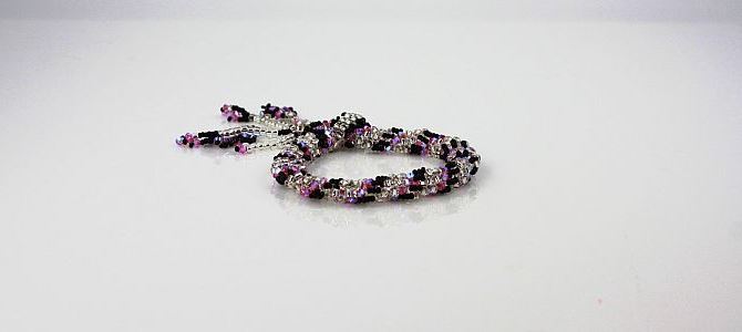 Dutch Adjustable Tassel - Pink 